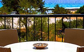 Romanos Beach Villas